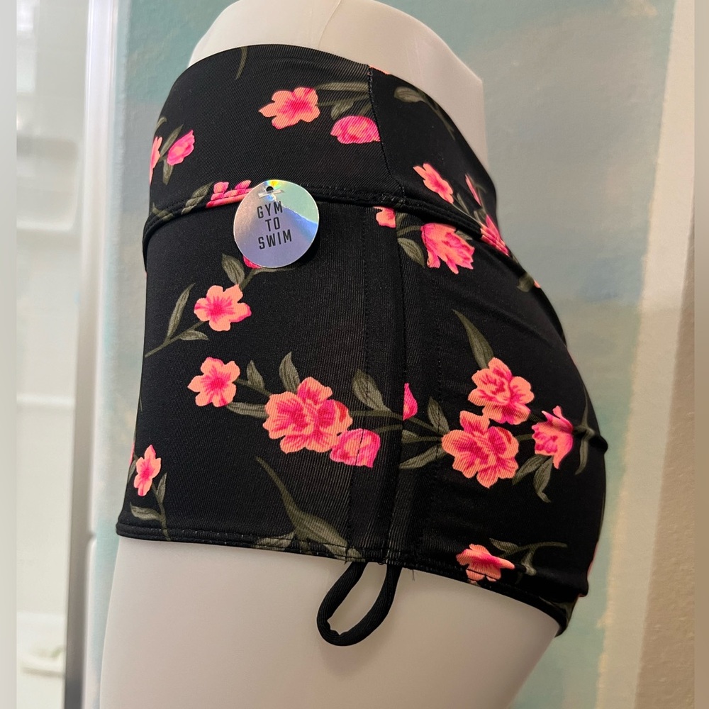 NWT PINK Sport Black & Pink Floral Gym to Swim Bottoms - Picture 4 of 7